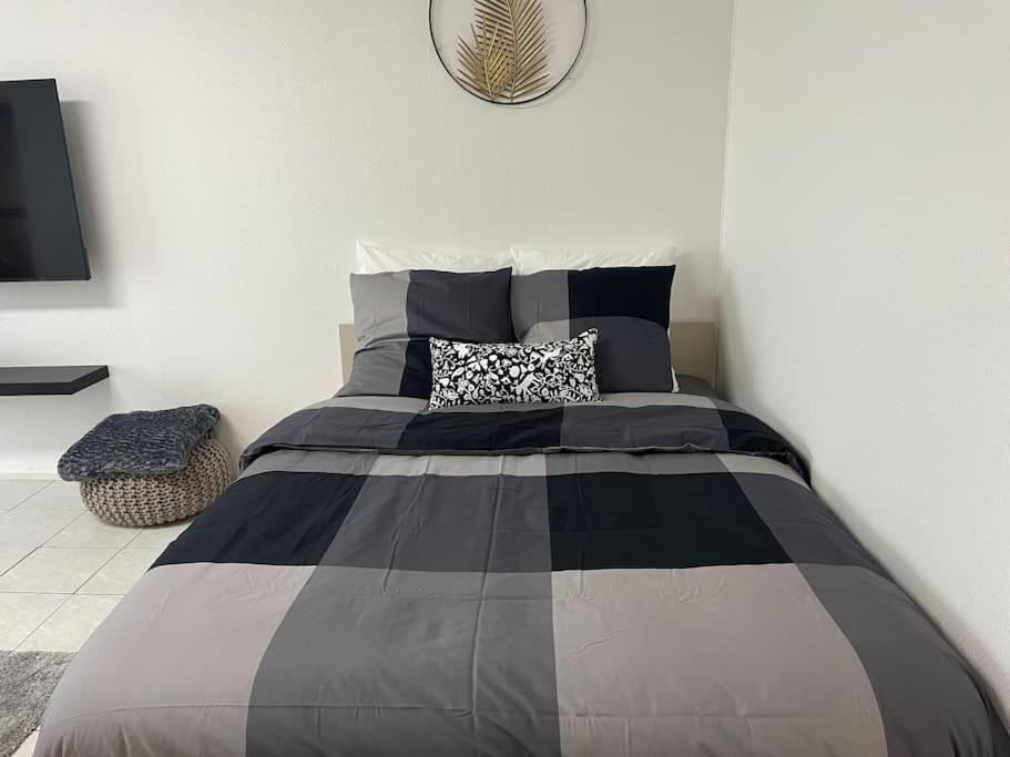 Appartement Cosy Proche Paris Le Bourget Exterior foto